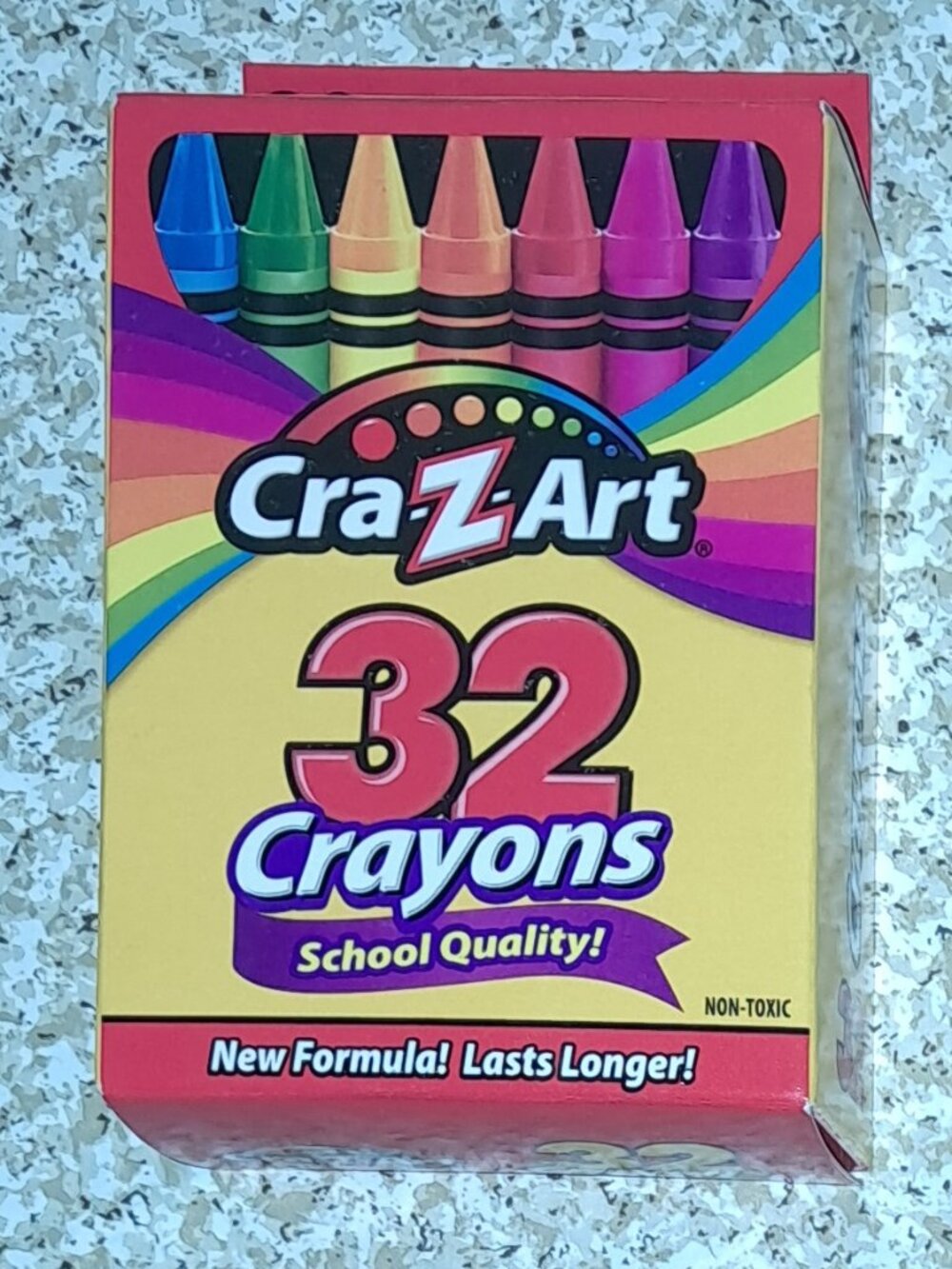 NEW CRA Z ART 32 Colorful Crayons Nontoxic
